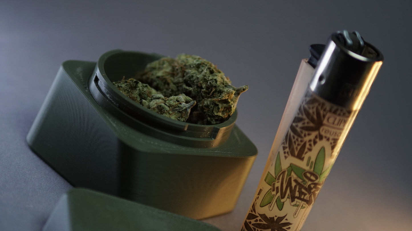 Twisted Cube Stash Box